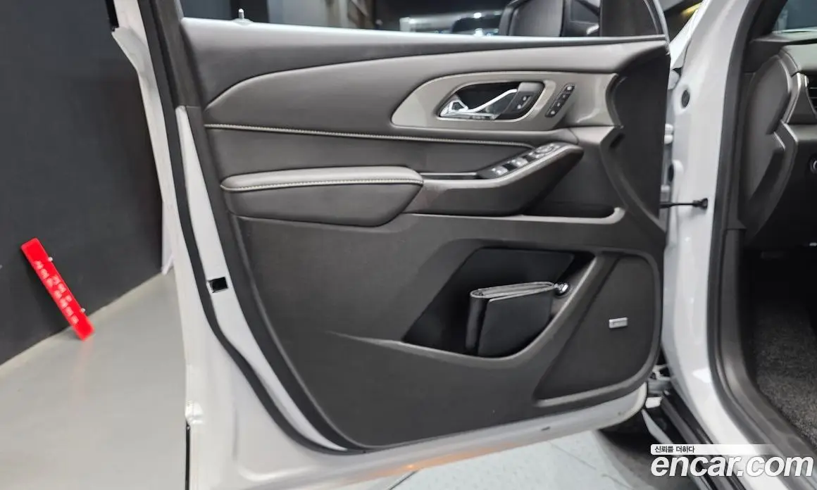 Chevrolet Traverse 2023 3.6 автомат (гидро), фото 14