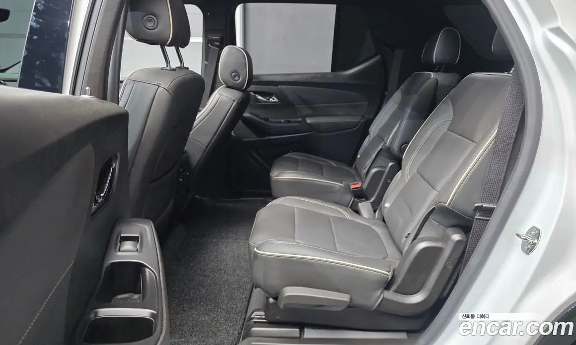 Chevrolet Traverse 2023 3.6 автомат (гидро), фото 18