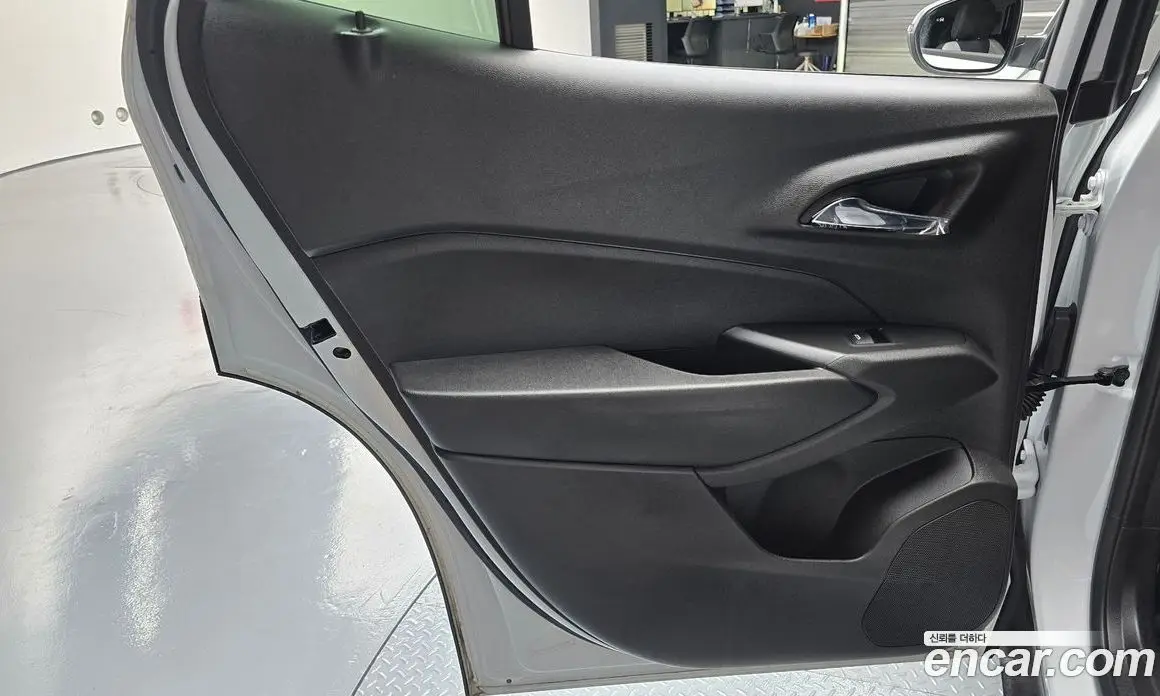 Chevrolet Trax 2024 1.2 автомат (гидро), фото 15