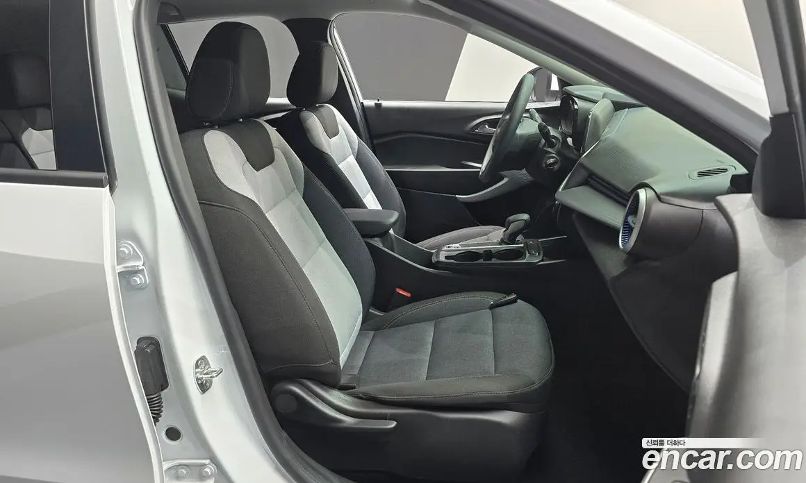 Chevrolet Trax 2024 1.2 автомат (гидро), фото 16