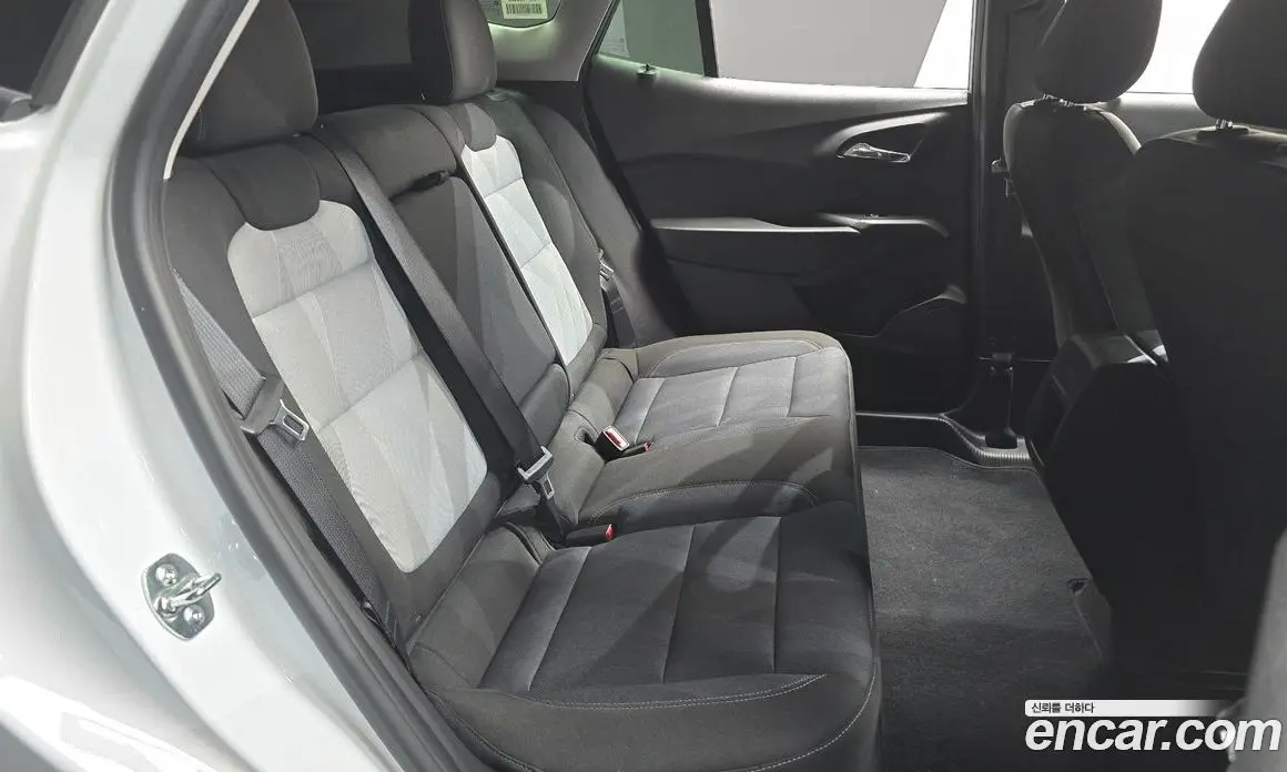 Chevrolet Trax 2024 1.2 автомат (гидро), фото 17