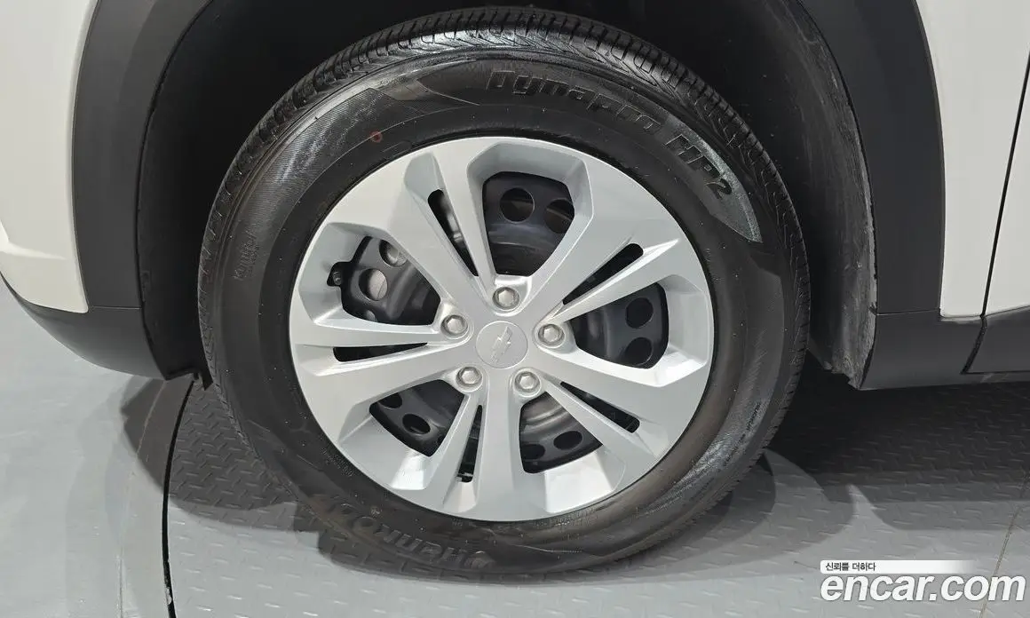 Chevrolet Trax 2024 1.2 автомат (гидро), фото 5