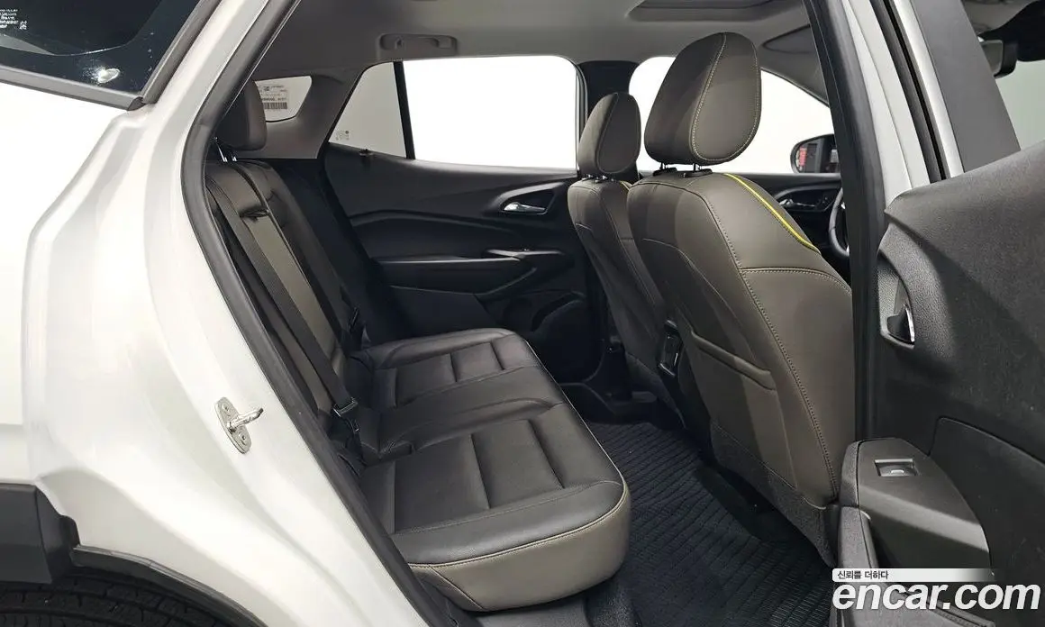 Chevrolet Trax 2024 1.2 автомат (гидро), фото 16