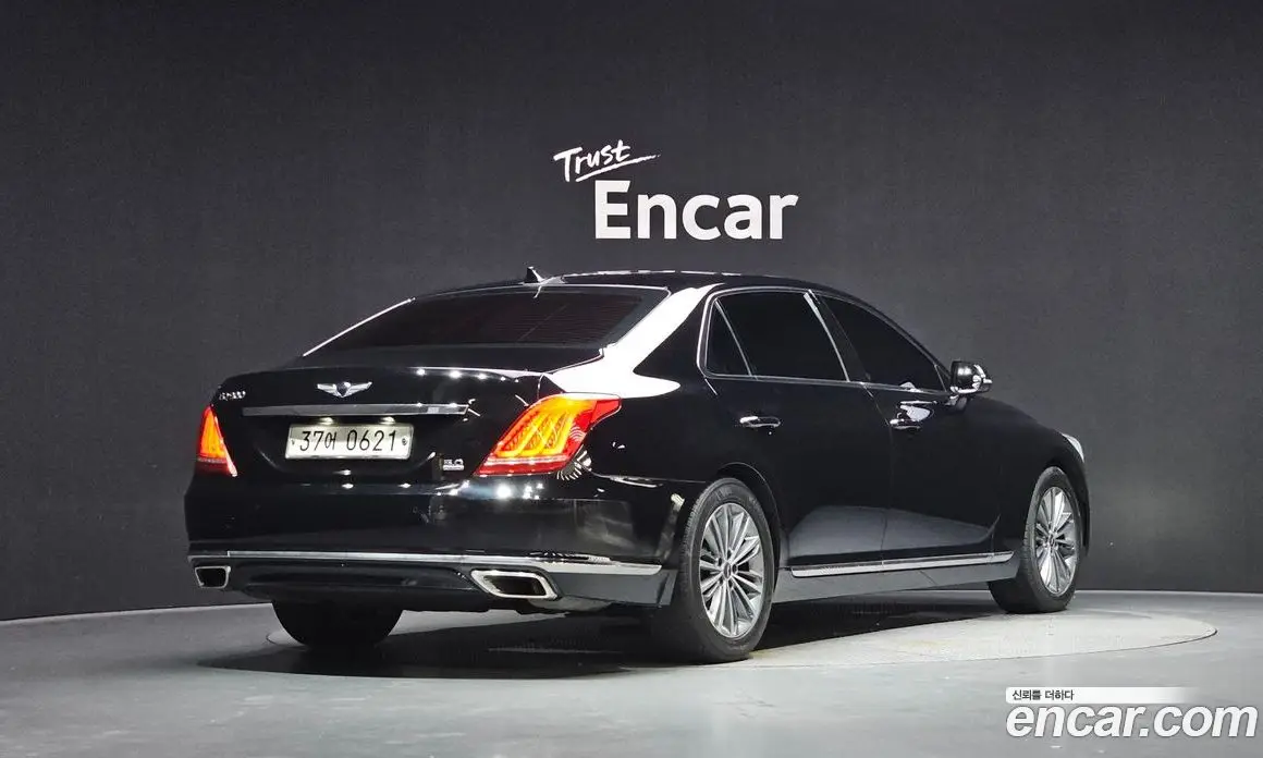 Genesis EQ900 2016 3.8 автомат (гидро), фото 2 Genesis EQ900 2016 3.8 автомат (гидро), фото 2