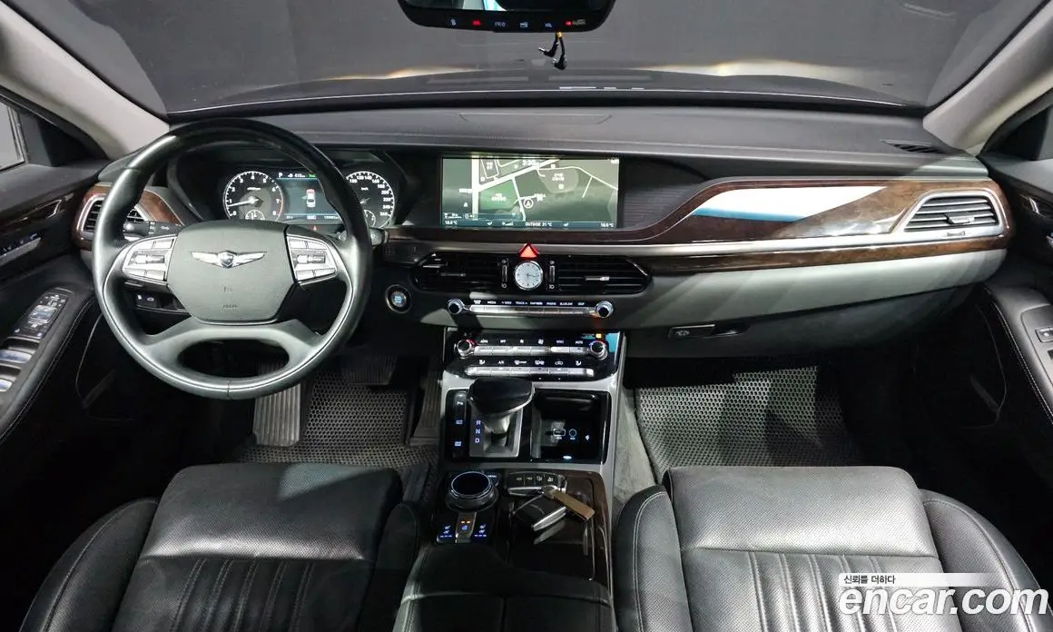 Genesis EQ900 2016 3.8 автомат (гидро), фото 10 Genesis EQ900 2016 3.8 автомат (гидро), фото 10