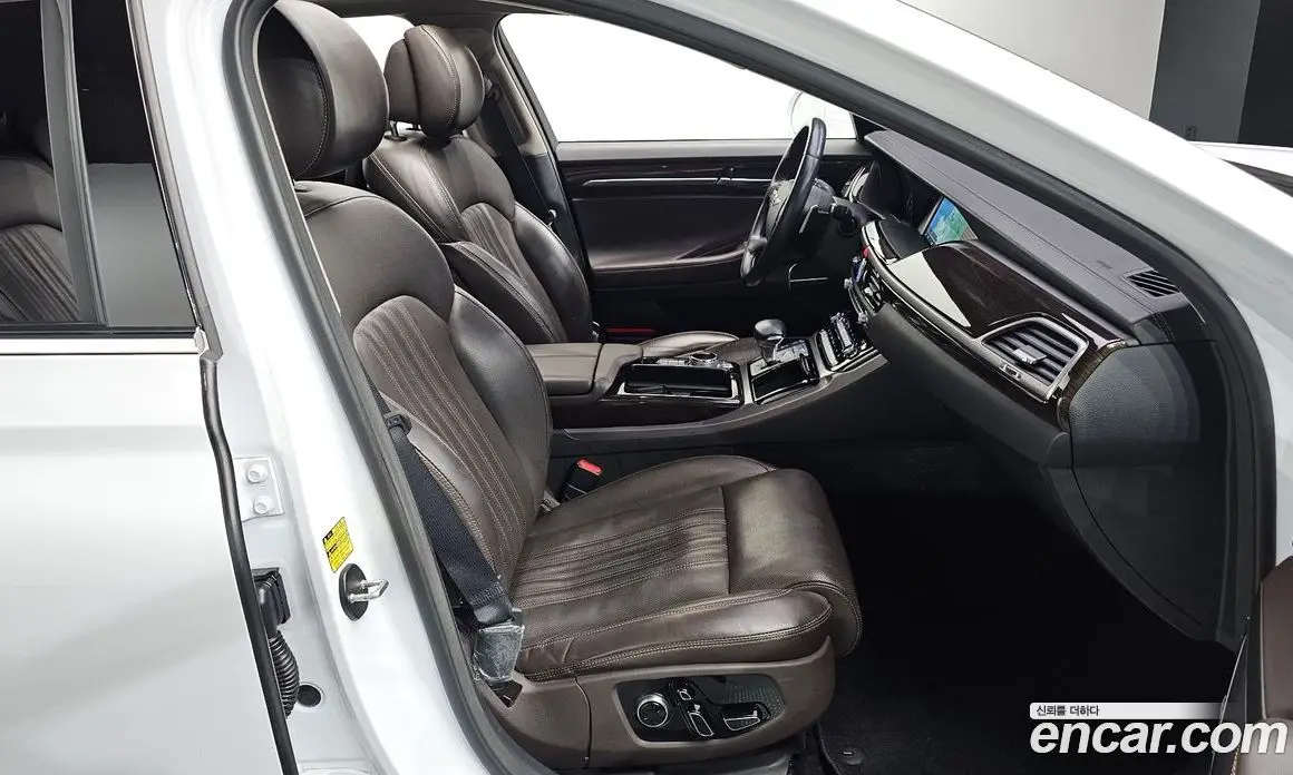 Genesis EQ900 2017 3.8 автомат (гидро), фото 16 Genesis EQ900 2017 3.8 автомат (гидро), фото 16