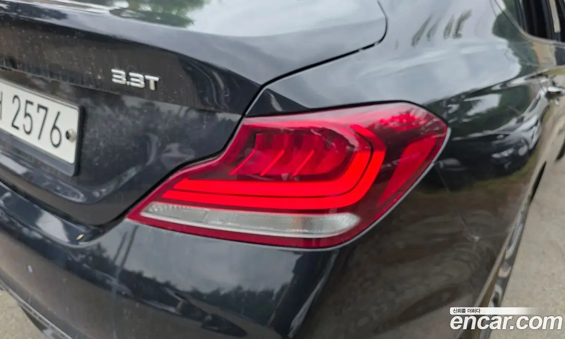 Genesis G70 2017 2.0 автомат (гидро), фото 9 Genesis G70 2017 2.0 автомат (гидро), фото 9