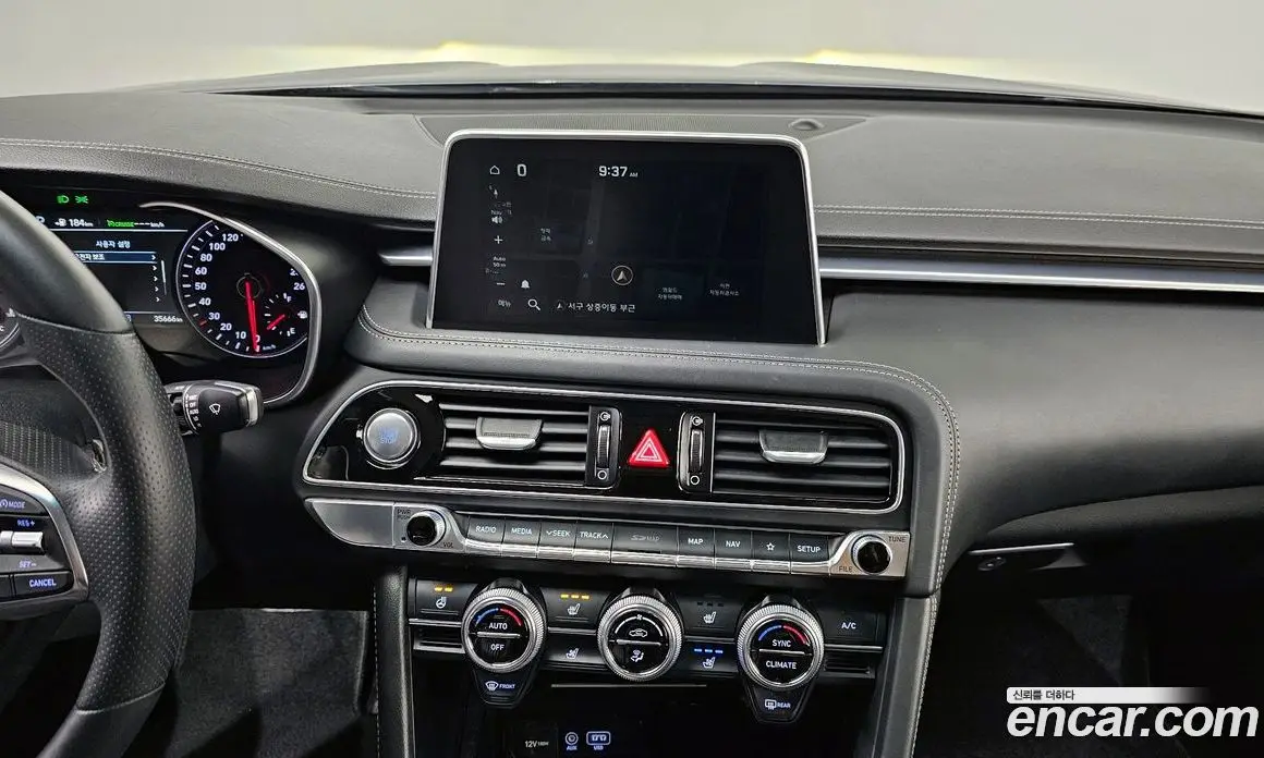 Genesis G70 2018 2.0 автомат (гидро), фото 19 Genesis G70 2018 2.0 автомат (гидро), фото 19