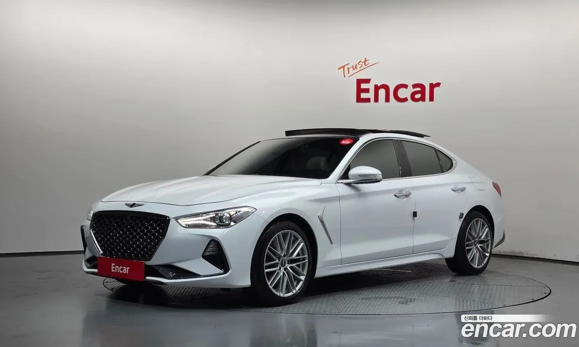 Genesis G70 2018 2.2 автомат (гидро), фото 1 Genesis G70 2018 2.2 автомат (гидро), фото 1