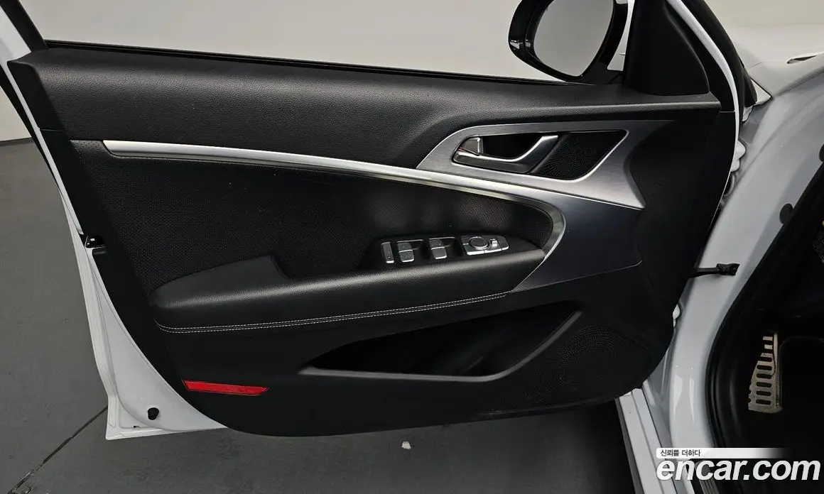 Genesis G70 2019 3.3 автомат (гидро), фото 13