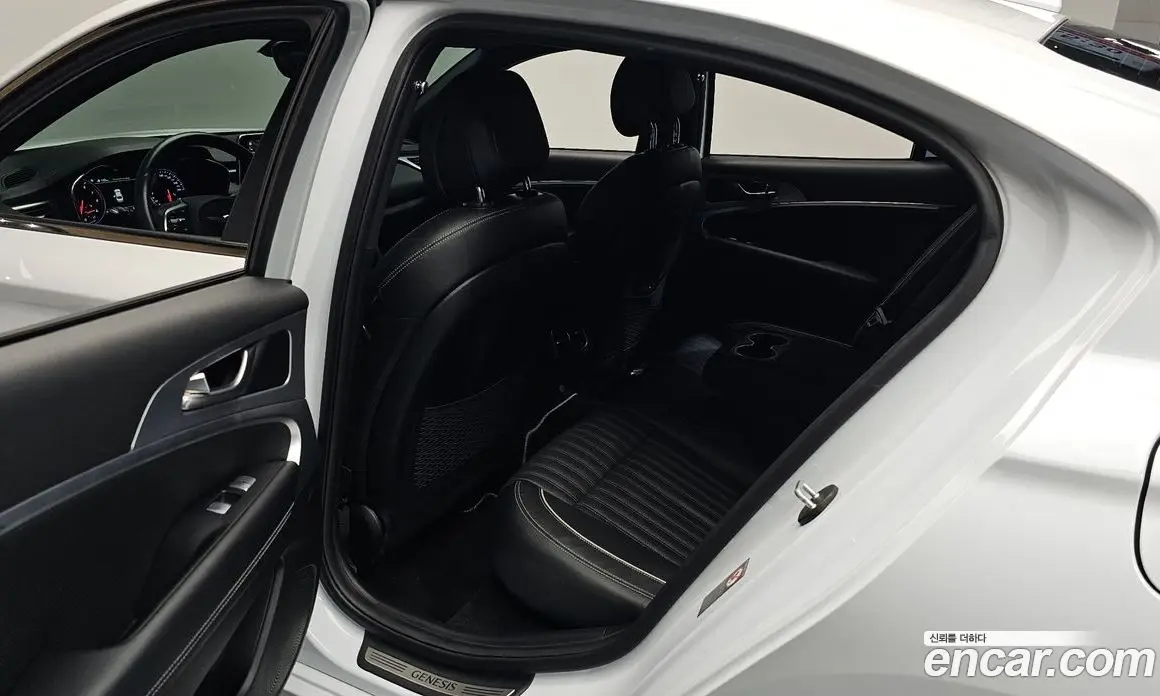Genesis G70 2019 3.3 автомат (гидро), фото 15