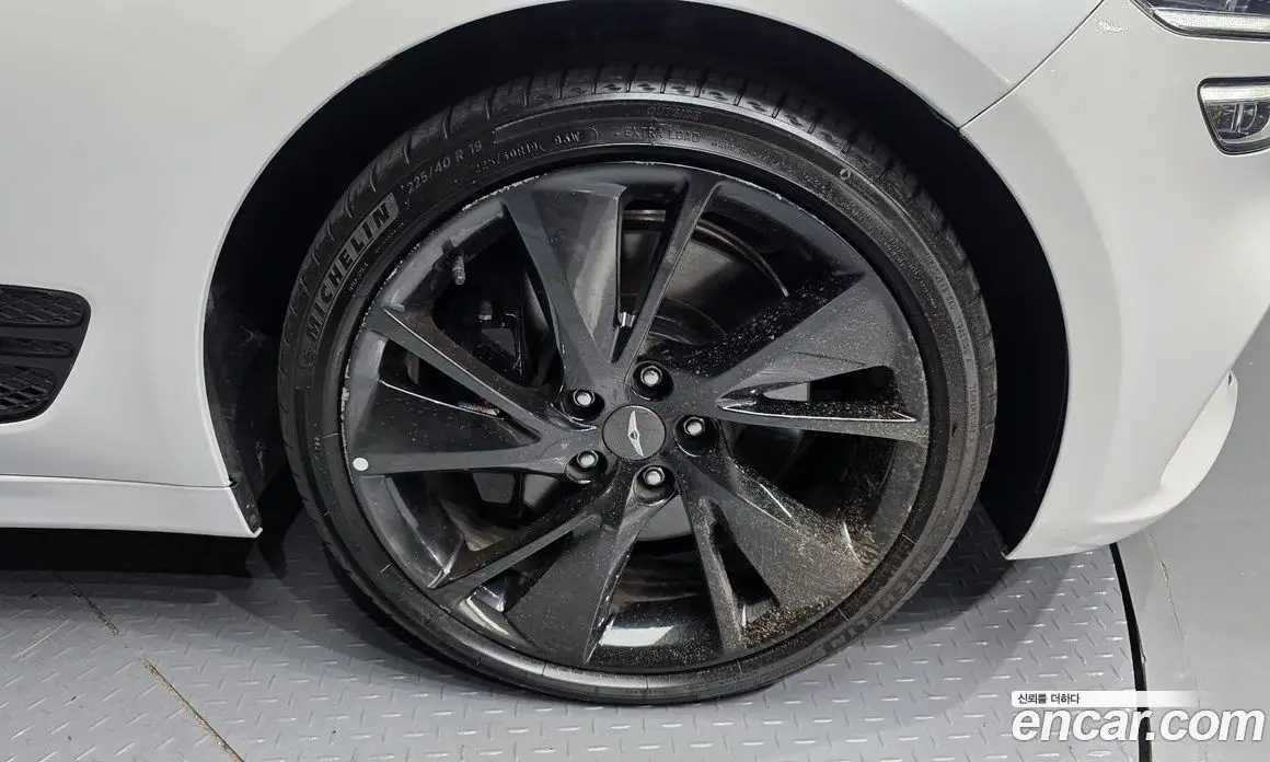 Genesis G70 2023 2.0 автомат (гидро), фото 7 Genesis G70 2023 2.0 автомат (гидро), фото 7