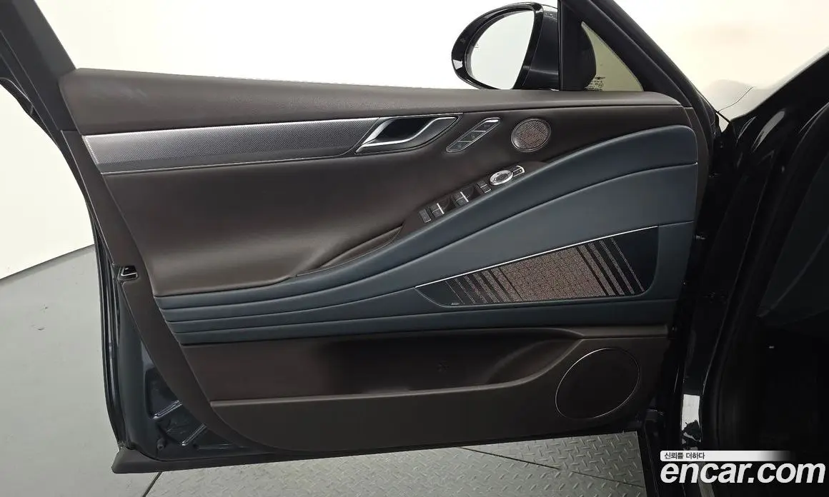 Genesis G80 2023 2.5 автомат (гидро), фото 14