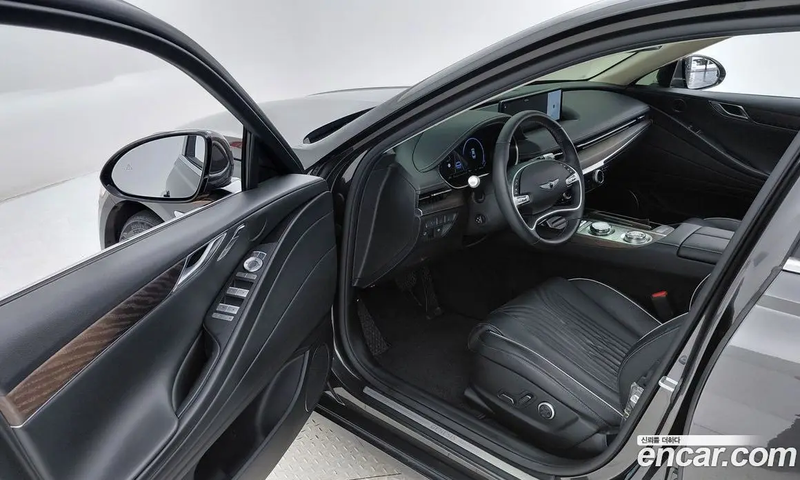 Genesis G80 2023 2.5 автомат (гидро), фото 10 Genesis G80 2023 2.5 автомат (гидро), фото 10