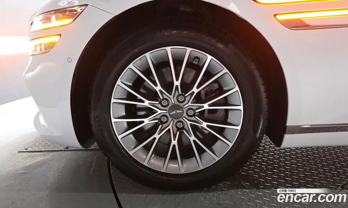 Genesis G80 2024 2.5 автомат (гидро), фото 5 Genesis G80 2024 2.5 автомат (гидро), фото 5