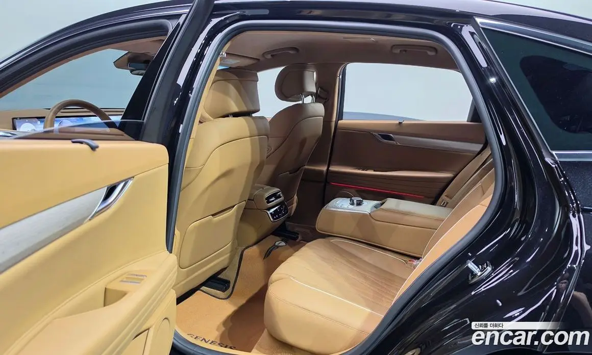 Genesis G80 2024 2.5 автомат (гидро), фото 17