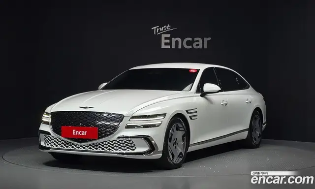 Genesis G80, 2025, 8 374 км