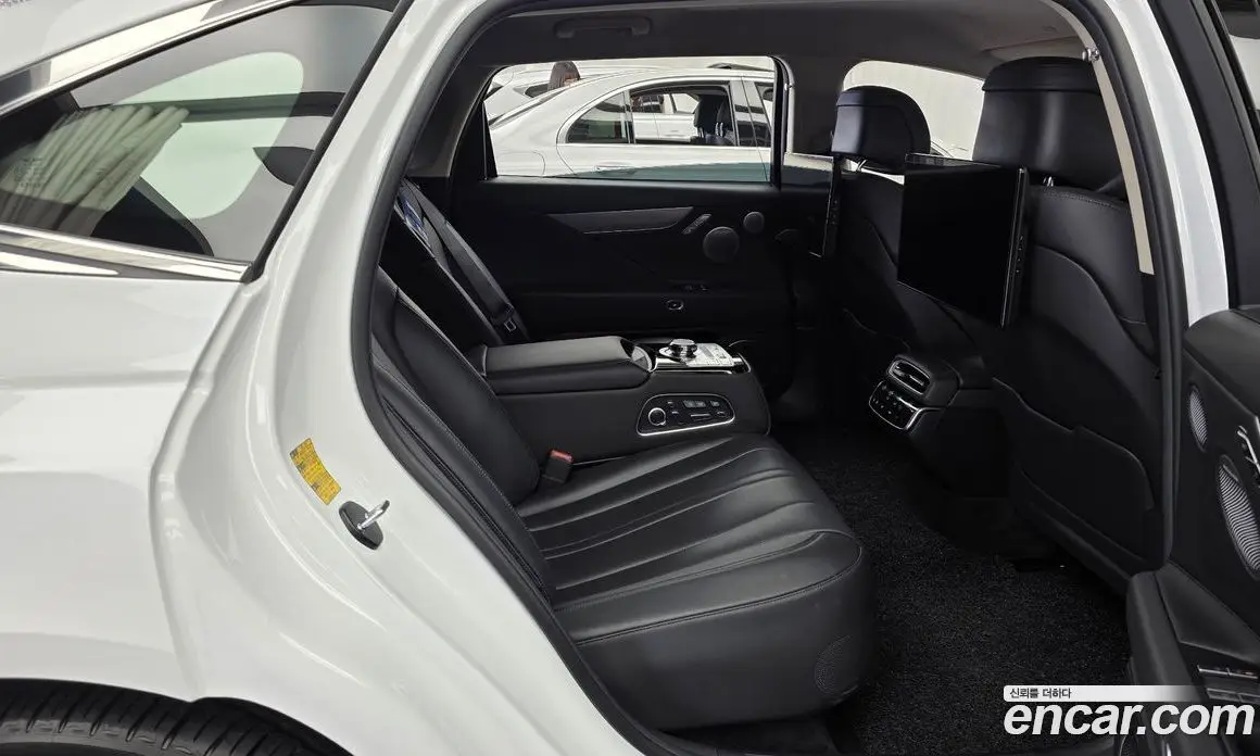 Genesis G80 2025 0.2 автомат (гидро), фото 16