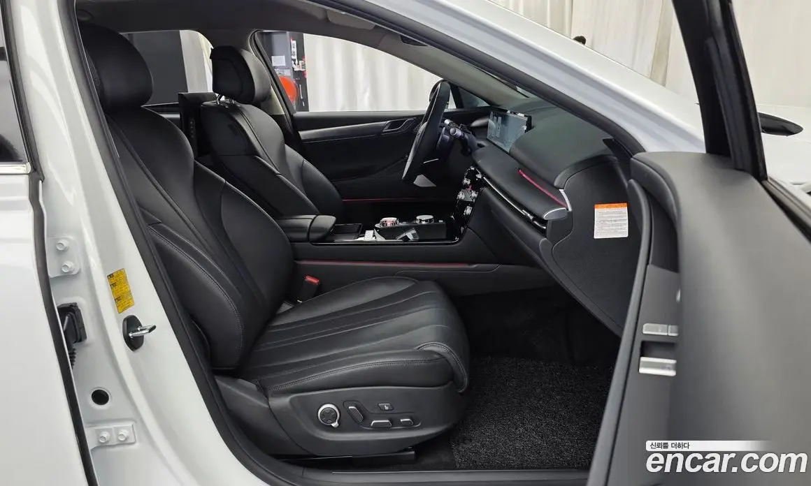 Genesis G80 2025 0.2 автомат (гидро), фото 17