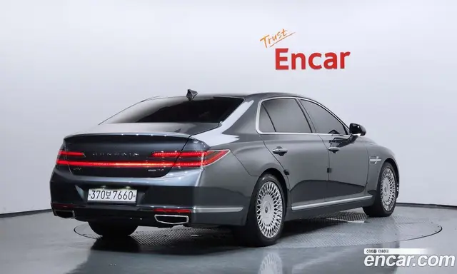 Genesis G90, 2019, 26 125 км