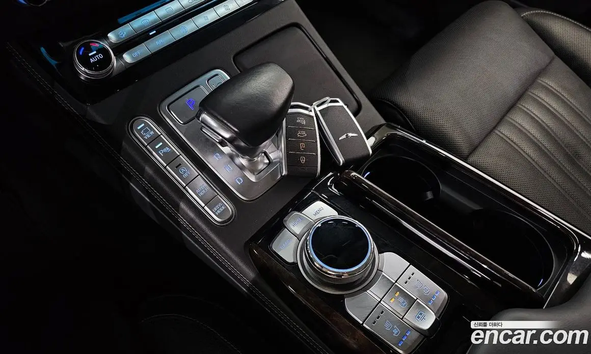 Genesis G90 2019 3.8 автомат (гидро), фото 12
