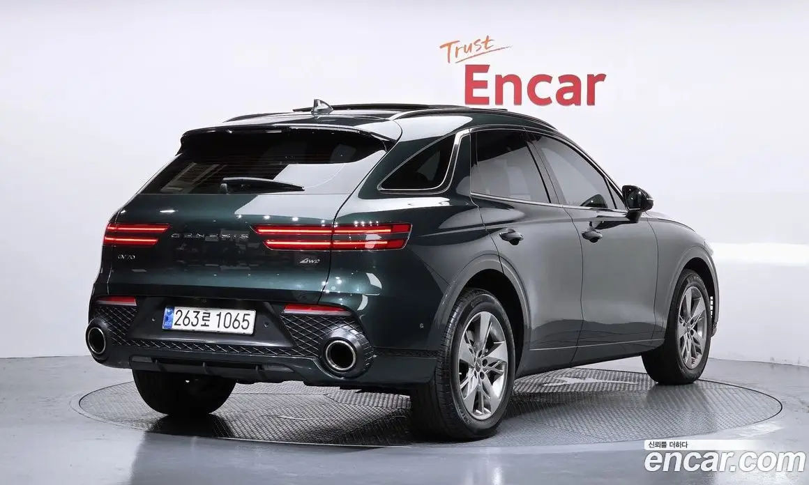 Genesis GV70 2021 2.5 автомат (гидро), фото 2 Genesis GV70 2021 2.5 автомат (гидро), фото 2