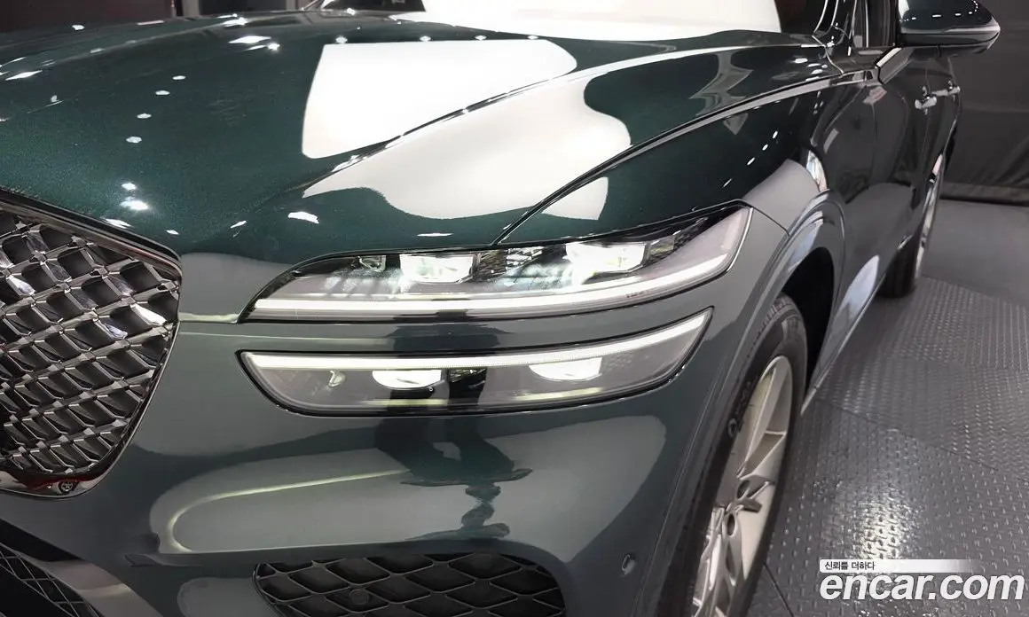 Genesis GV70 2021 2.5 автомат (гидро), фото 8 Genesis GV70 2021 2.5 автомат (гидро), фото 8