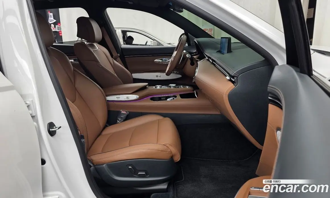 Genesis GV70 2022 2.5 автомат (гидро), фото 17