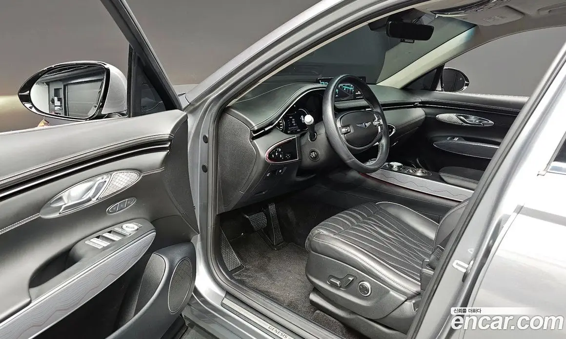 Genesis GV70 2023 2.5 автомат (гидро), фото 17