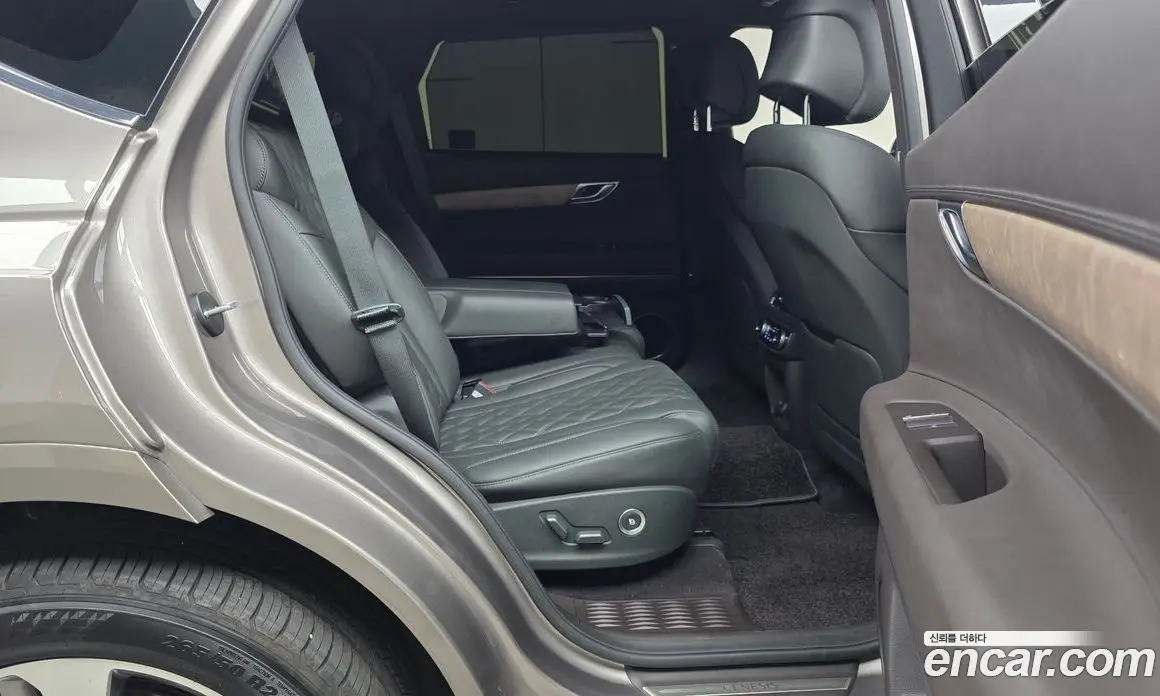 Genesis GV80 2020 3.5 автомат (гидро), фото 18 Genesis GV80 2020 3.5 автомат (гидро), фото 18