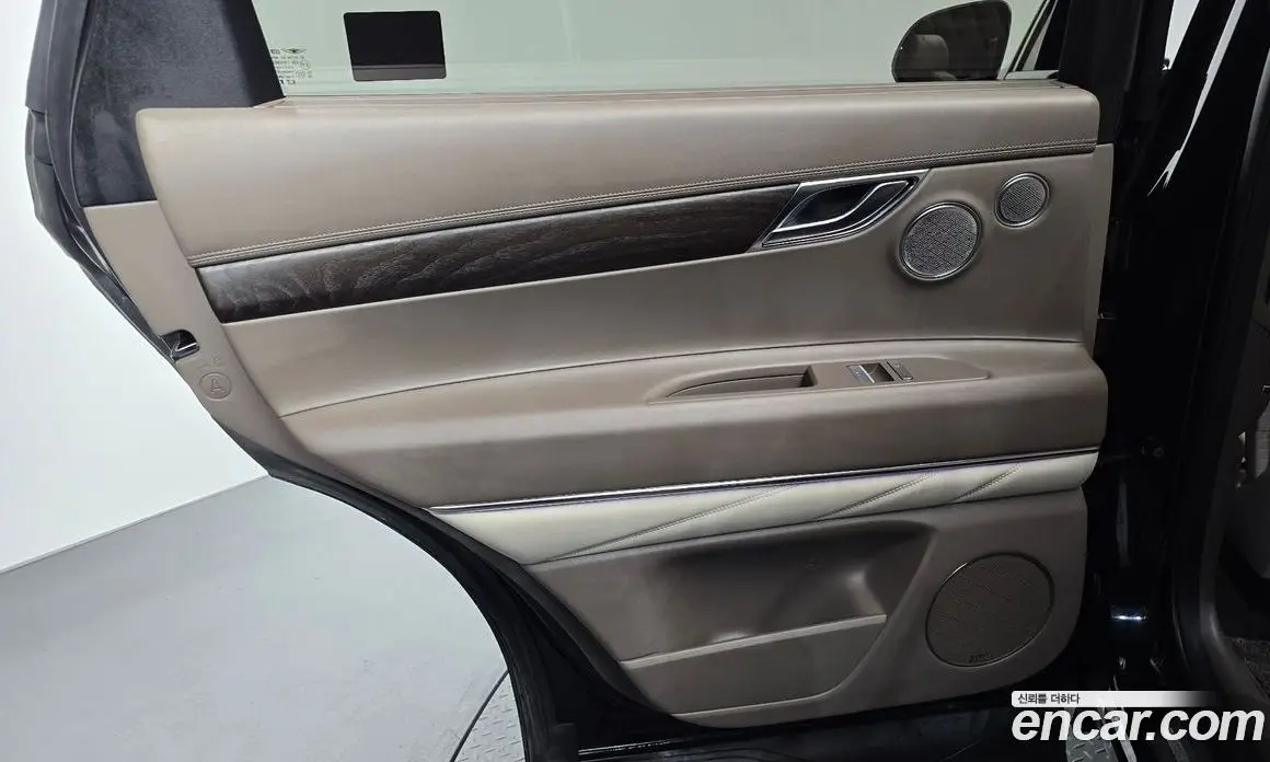 Genesis GV80 2020 2.5 автомат (гидро), фото 15 Genesis GV80 2020 2.5 автомат (гидро), фото 15