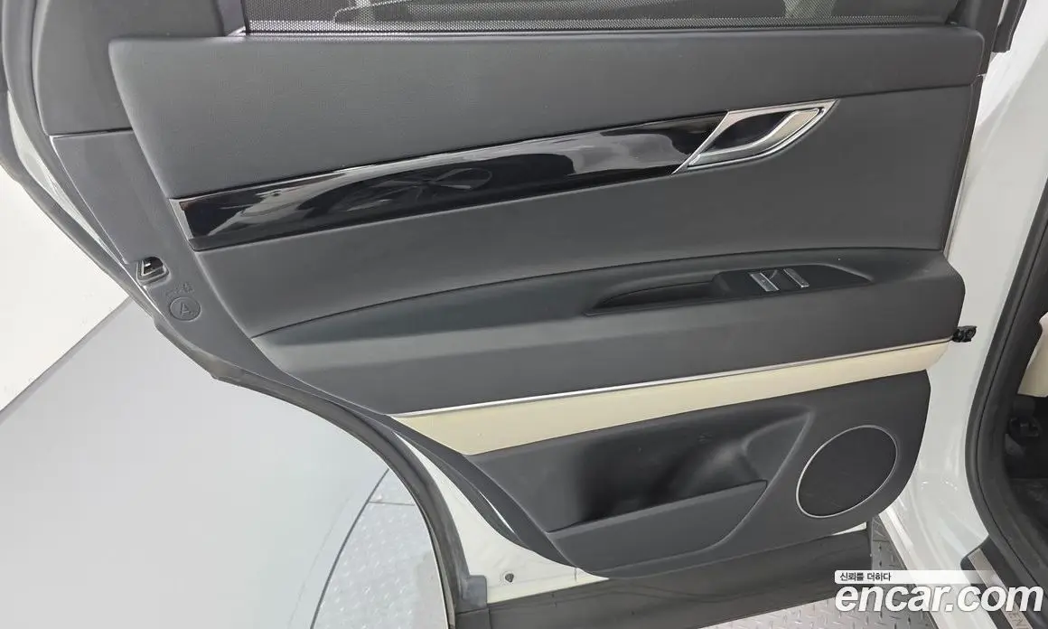 Genesis GV80 2021 2.5 автомат (гидро), фото 15 Genesis GV80 2021 2.5 автомат (гидро), фото 15