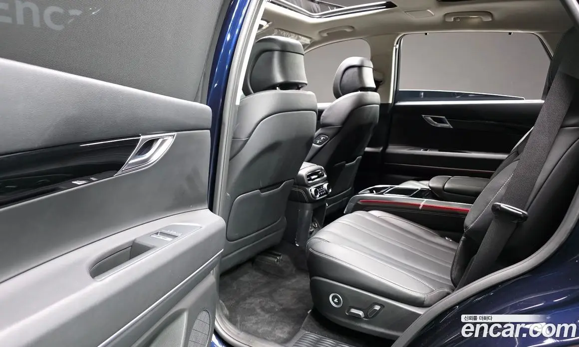 Genesis GV80 2023 3.0 автомат (гидро), фото 17 Genesis GV80 2023 3.0 автомат (гидро), фото 17