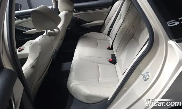 Honda Accord 2018 2.0 автомат (гидро), миниатюра 11 Honda Accord 2018 2.0 автомат (гидро), миниатюра 11