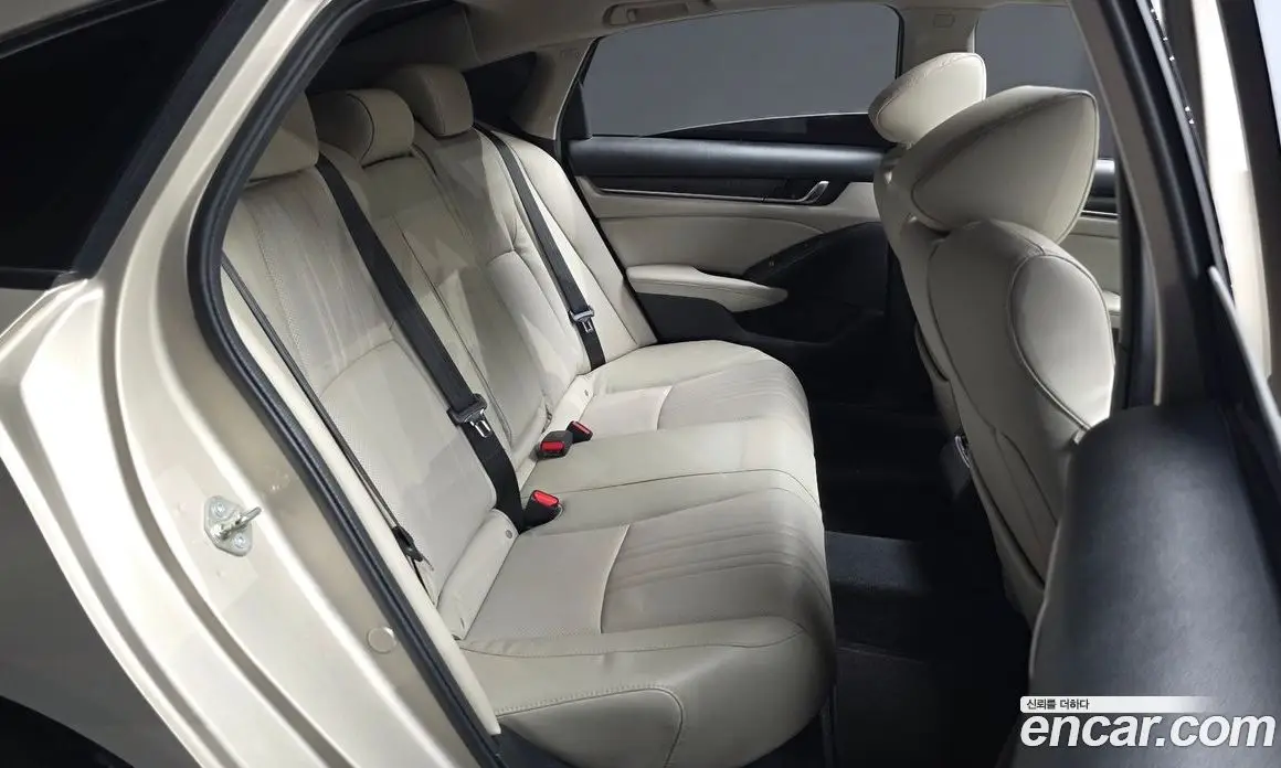 Honda Accord 2018 2.0 автомат (гидро), фото 12 Honda Accord 2018 2.0 автомат (гидро), фото 12