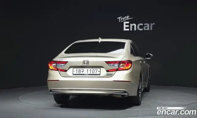 Honda Accord 2018 2.0 автомат (гидро), миниатюра 4 Honda Accord 2018 2.0 автомат (гидро), миниатюра 4