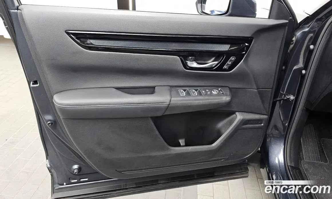 Honda CR-V 2023 1.5 автомат (гидро), фото 14 Honda CR-V 2023 1.5 автомат (гидро), фото 14