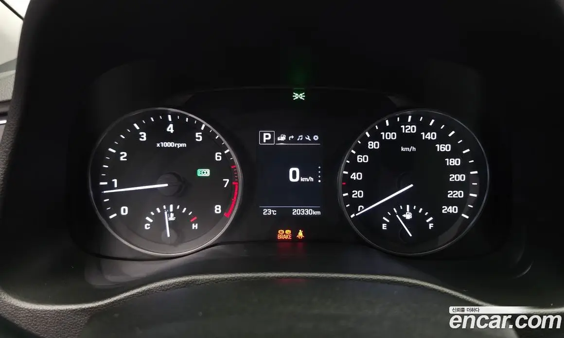 Hyundai Avante 2018 1.6 автомат (гидро), фото 11
