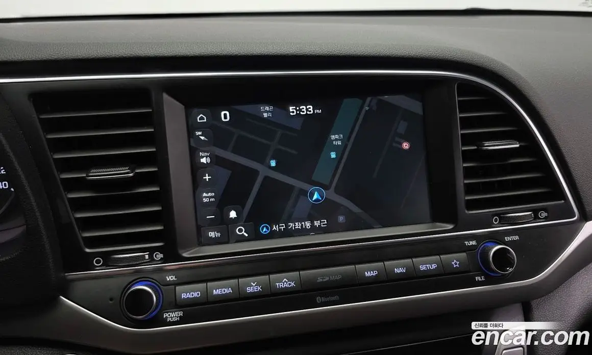 Hyundai Avante 2018 1.6 автомат (гидро), фото 20