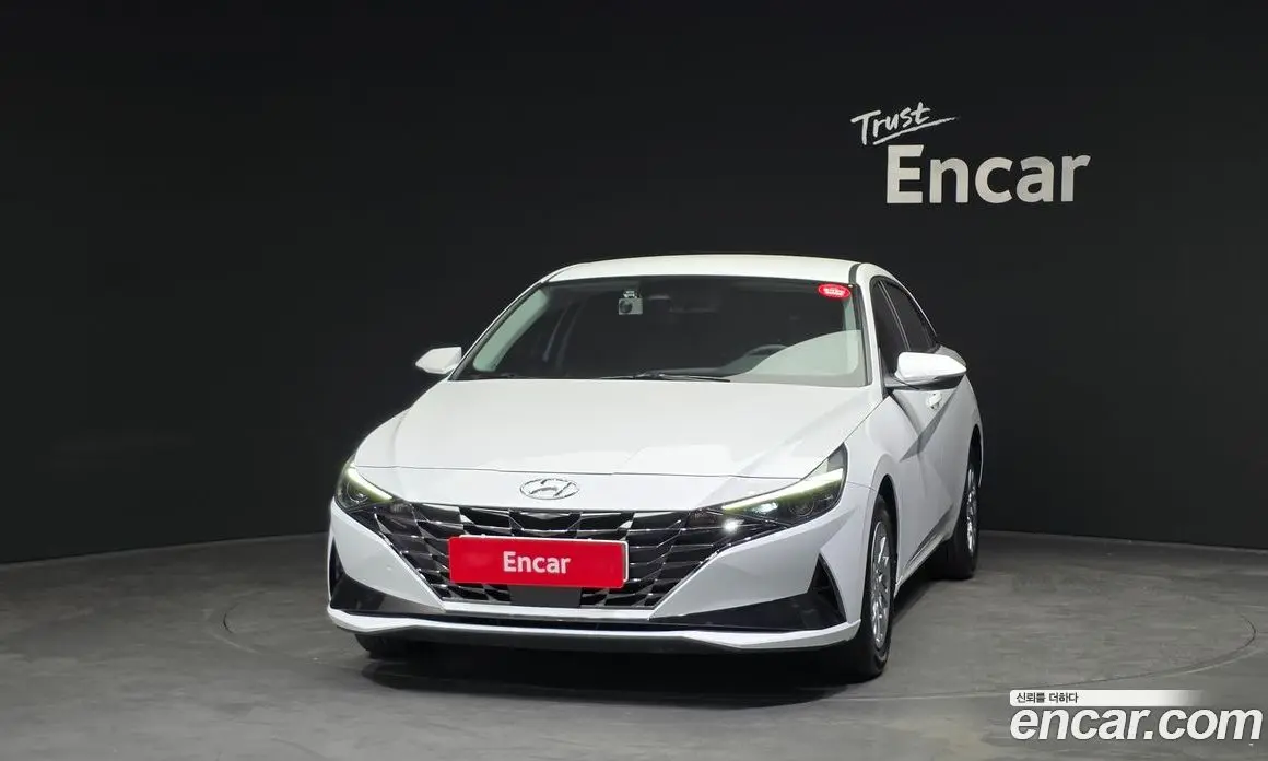 Hyundai Avante 2021 1.6 автомат (гидро), фото 3