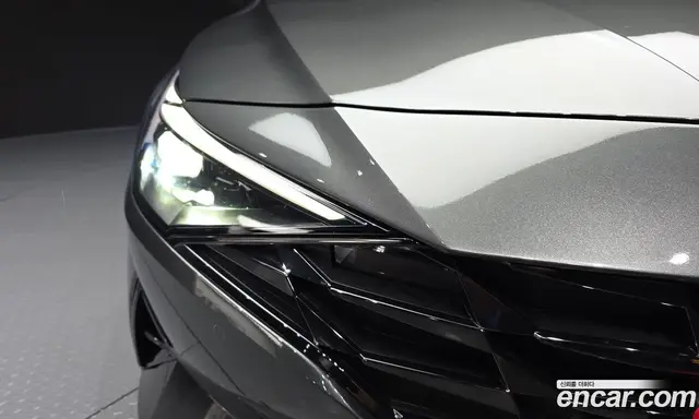 Hyundai Avante 2022 1.6 автомат (гидро), миниатюра 8