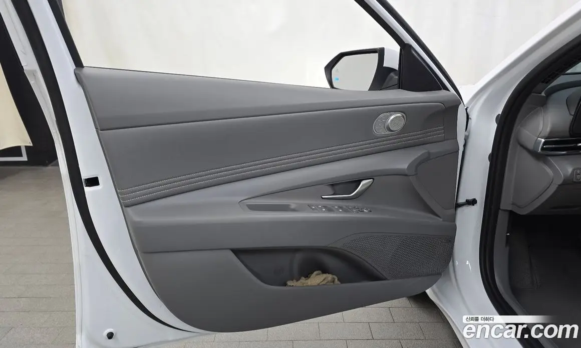 Hyundai Avante 2026 1.6 автомат (гидро), фото 14 Hyundai Avante 2026 1.6 автомат (гидро), фото 14