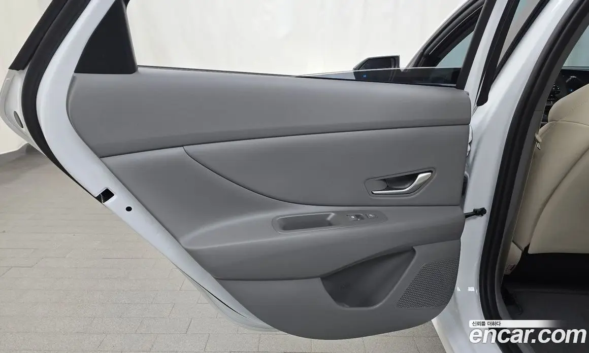 Hyundai Avante 2026 1.6 автомат (гидро), фото 15 Hyundai Avante 2026 1.6 автомат (гидро), фото 15