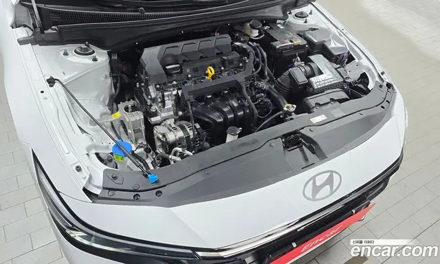 Hyundai Avante 2026 1.6 автомат (гидро), миниатюра 6 Hyundai Avante 2026 1.6 автомат (гидро), миниатюра 6