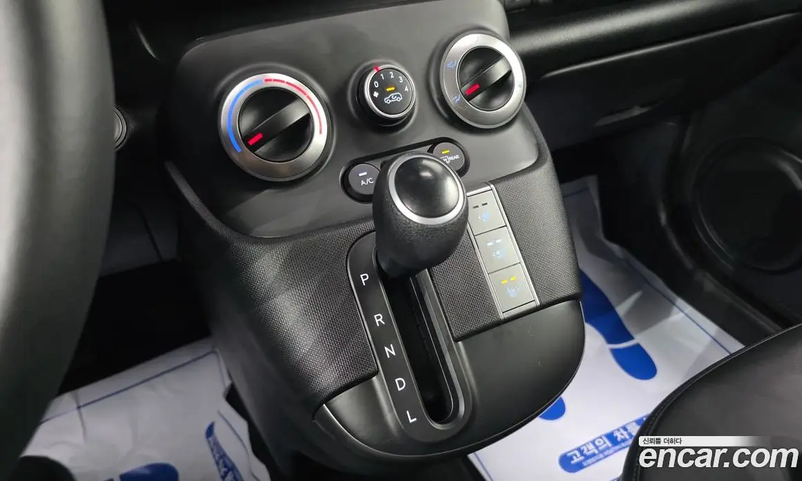 Hyundai Casper 2023 1.0 автомат (гидро), фото 9