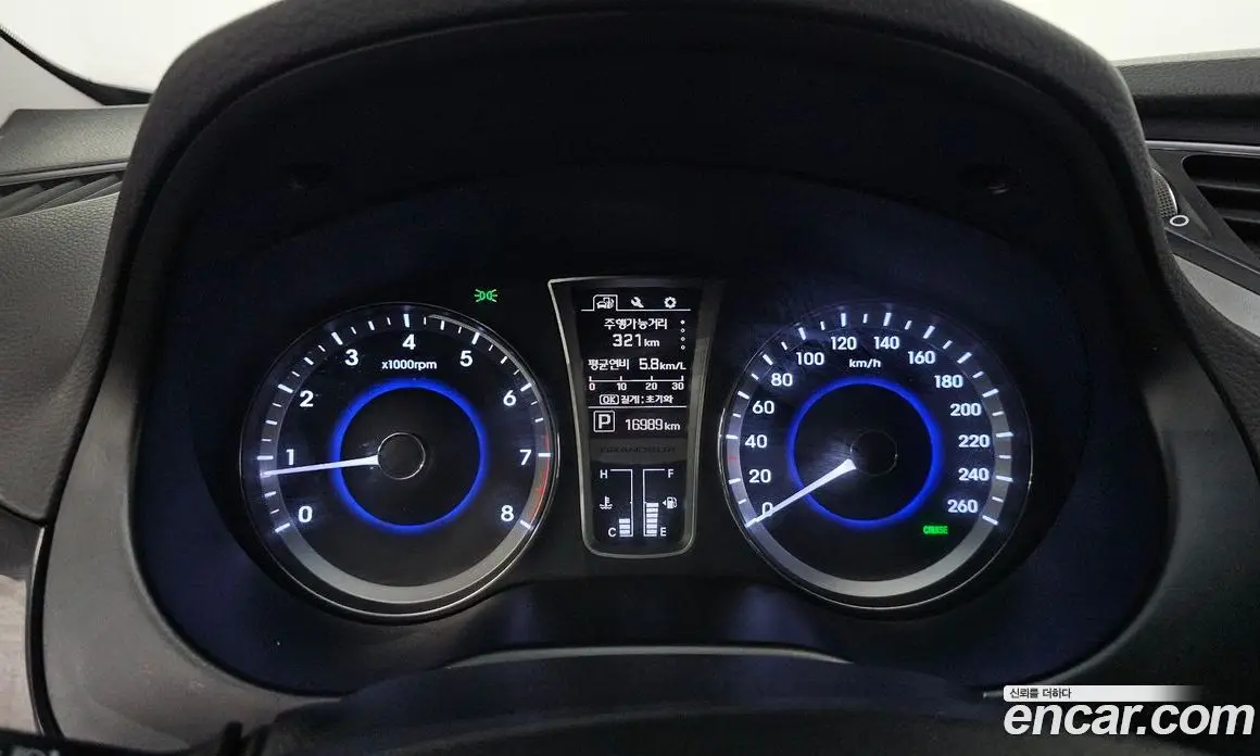 Hyundai Grandeur 2015 2.4 автомат (гидро), фото 11 Hyundai Grandeur 2015 2.4 автомат (гидро), фото 11