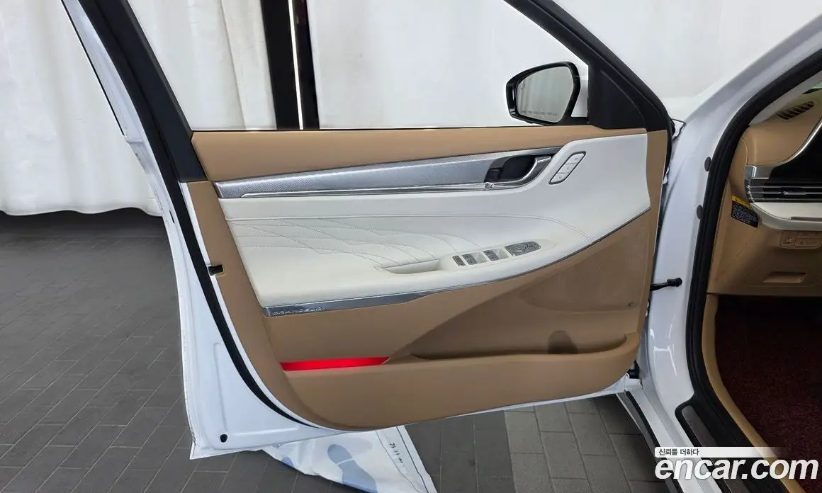 Hyundai Grandeur 2019 3.3 автомат (гидро), фото 14 Hyundai Grandeur 2019 3.3 автомат (гидро), фото 14