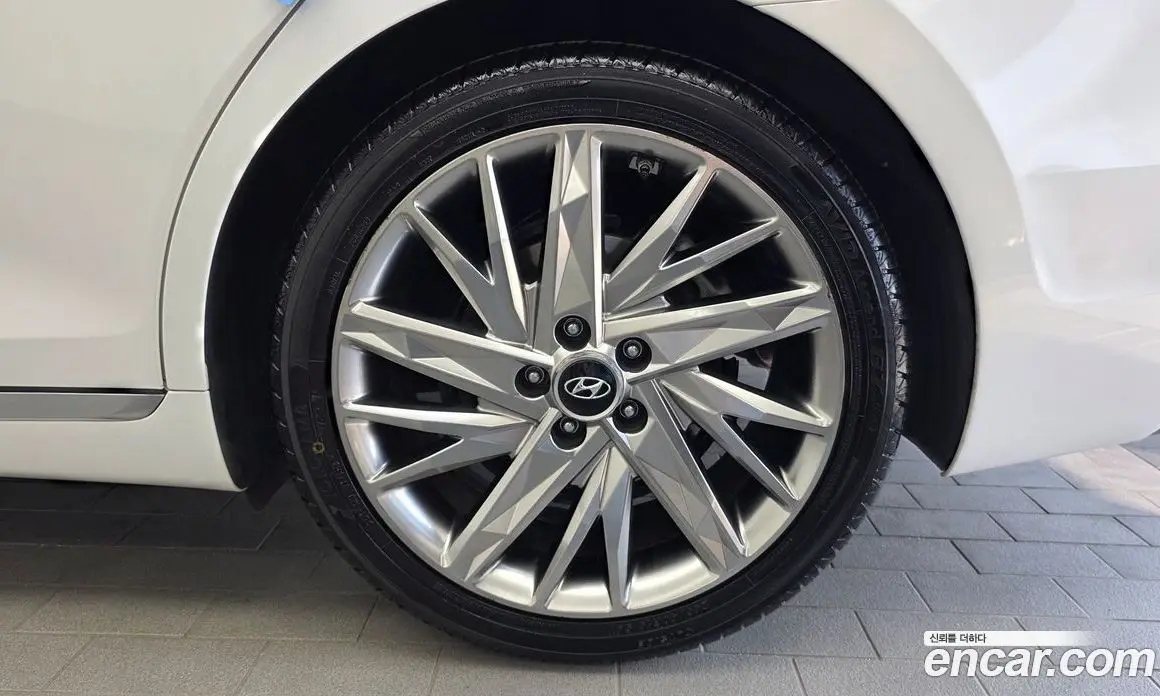 Hyundai Grandeur 2019 3.3 автомат (гидро), фото 7 Hyundai Grandeur 2019 3.3 автомат (гидро), фото 7