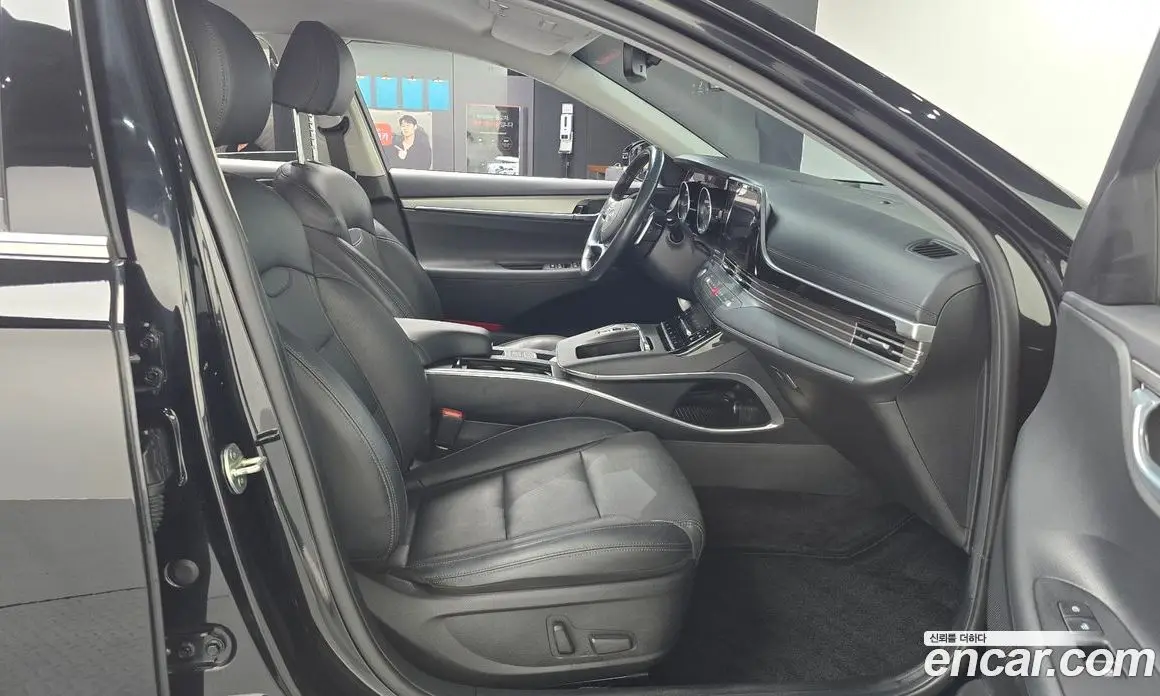 Hyundai Grandeur 2020 3.3 автомат (гидро), фото 16