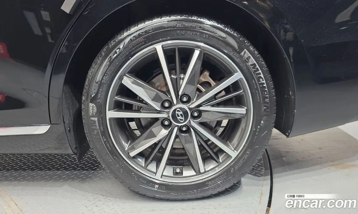 Hyundai Grandeur 2020 3.3 автомат (гидро), фото 6